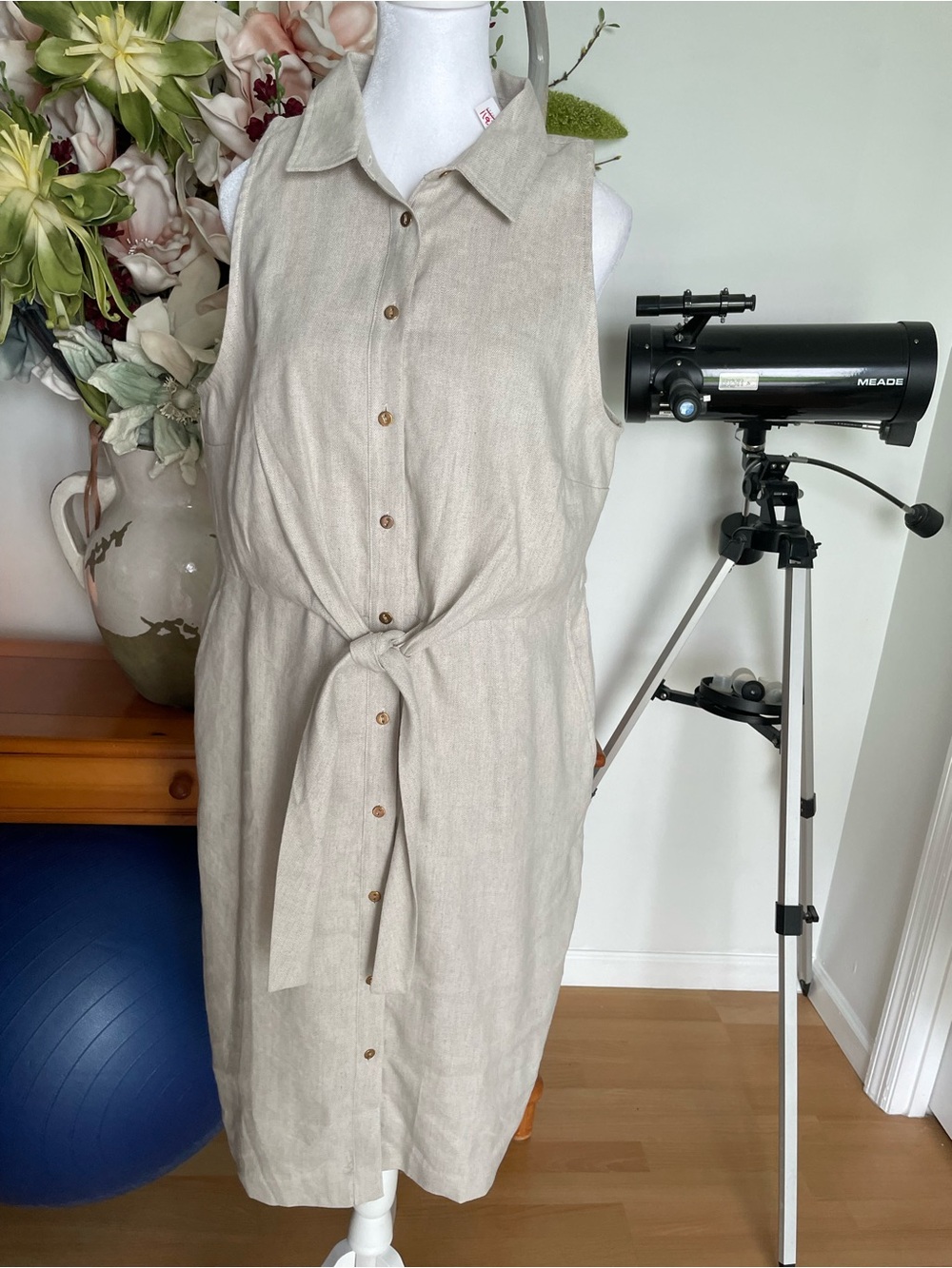 Ann Taylor Sleeveless Tie-Waist Midi Dress in Sand